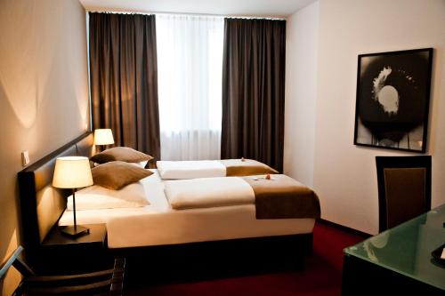 homaris corner hotel frankfurt