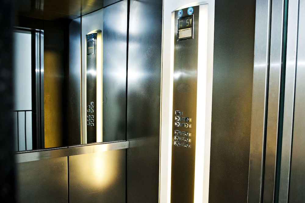 homaris corner hotel frankfurt