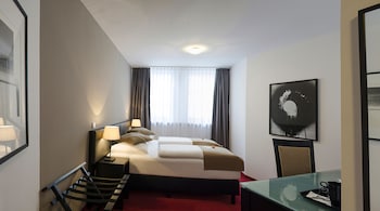 homaris corner hotel frankfurt