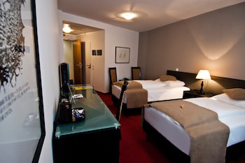homaris corner hotel frankfurt