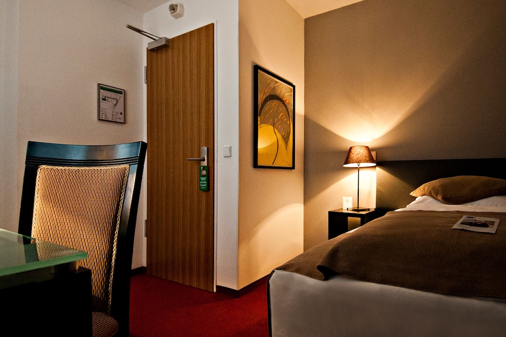 homaris corner hotel frankfurt