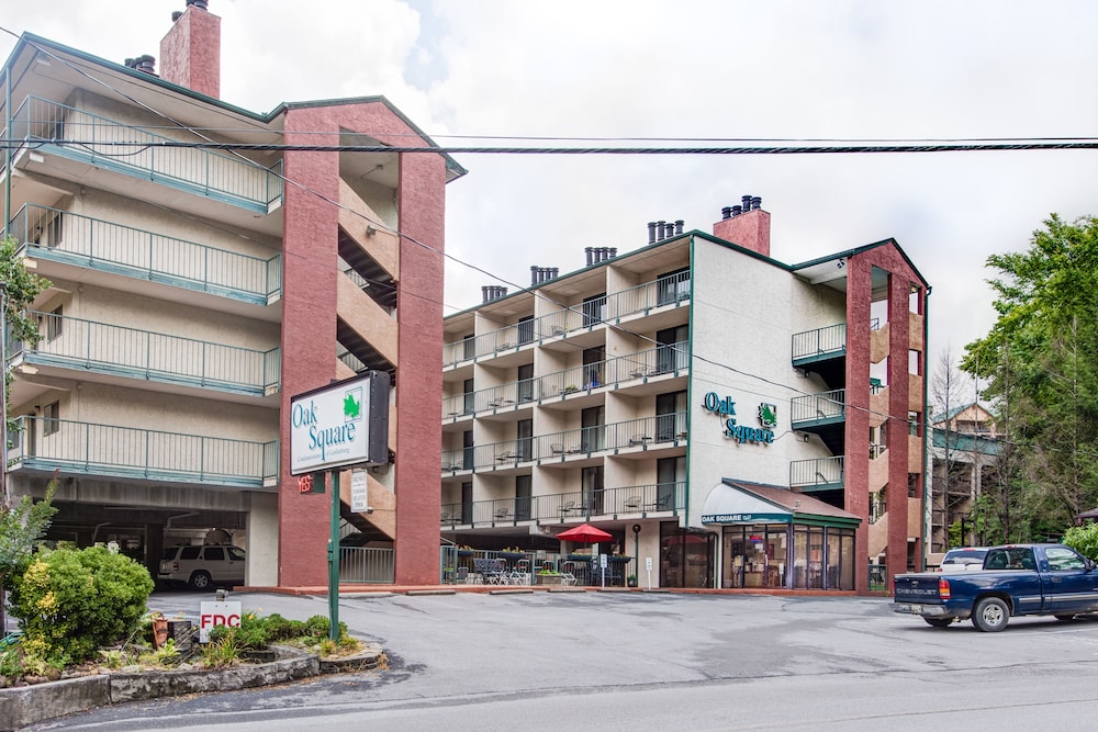 oak square rentals