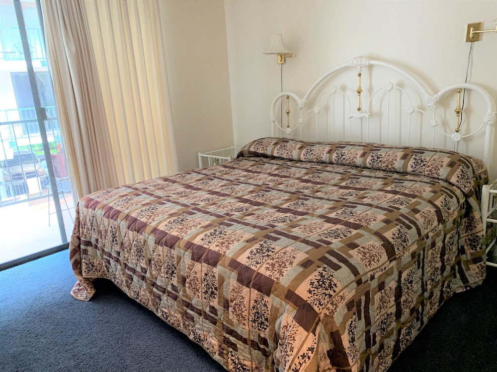 oak square rentals