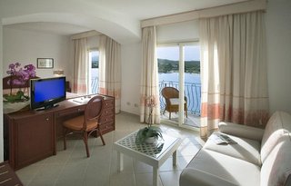 gabbiano azzurro hotel and suites