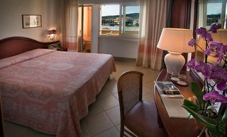 gabbiano azzurro hotel and suites