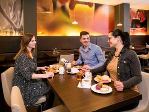 Ibis Sint Niklaas Centrum,Sint-Niklaas>>Antwerp,3 star