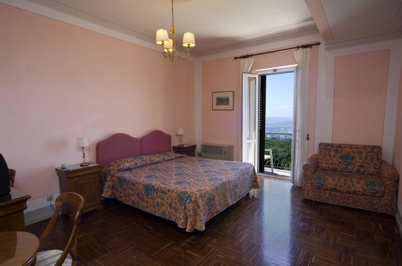 hotel monteconero