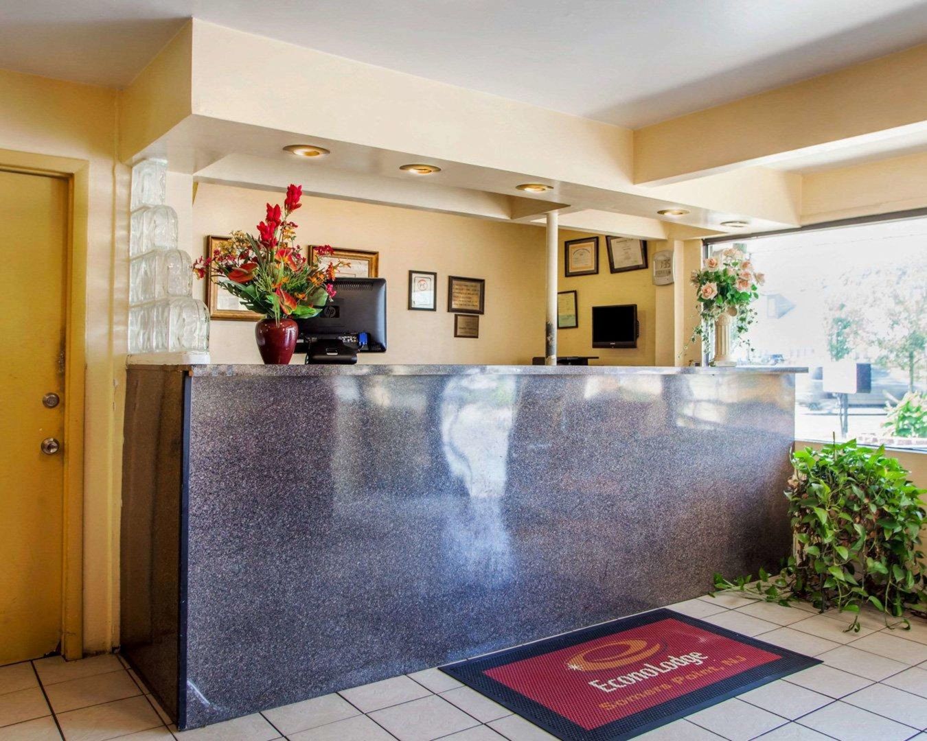 econo lodge somers point