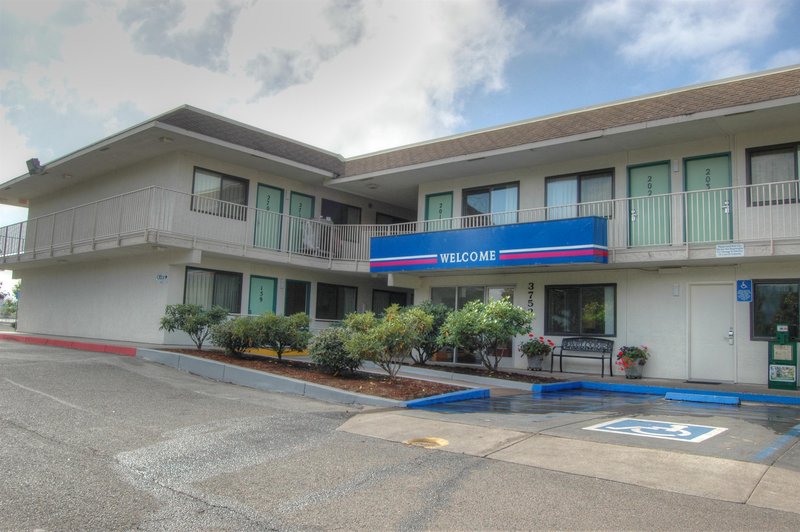 motel 6 springfield or eugene north