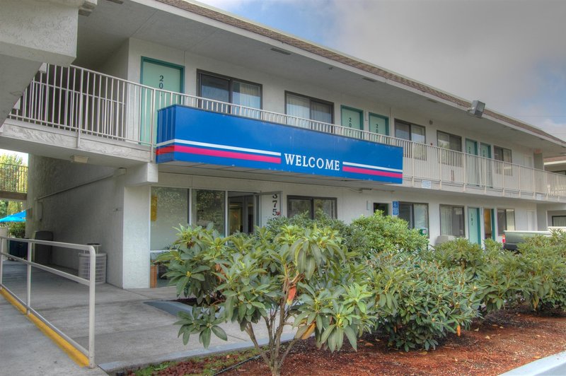 motel 6 springfield or eugene north