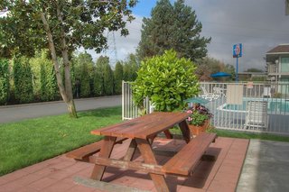 motel 6 springfield or eugene north