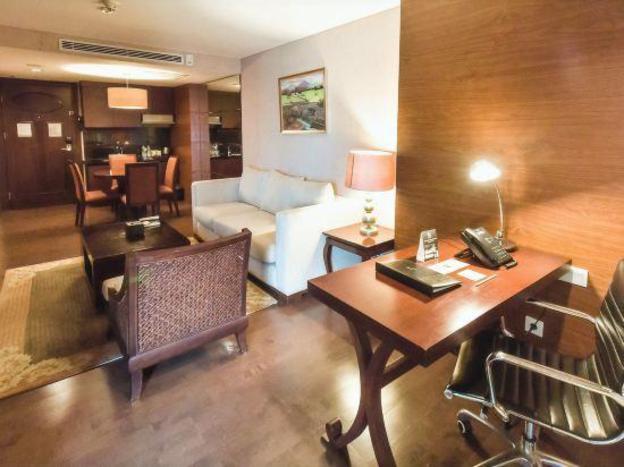 el hotel royale bandung