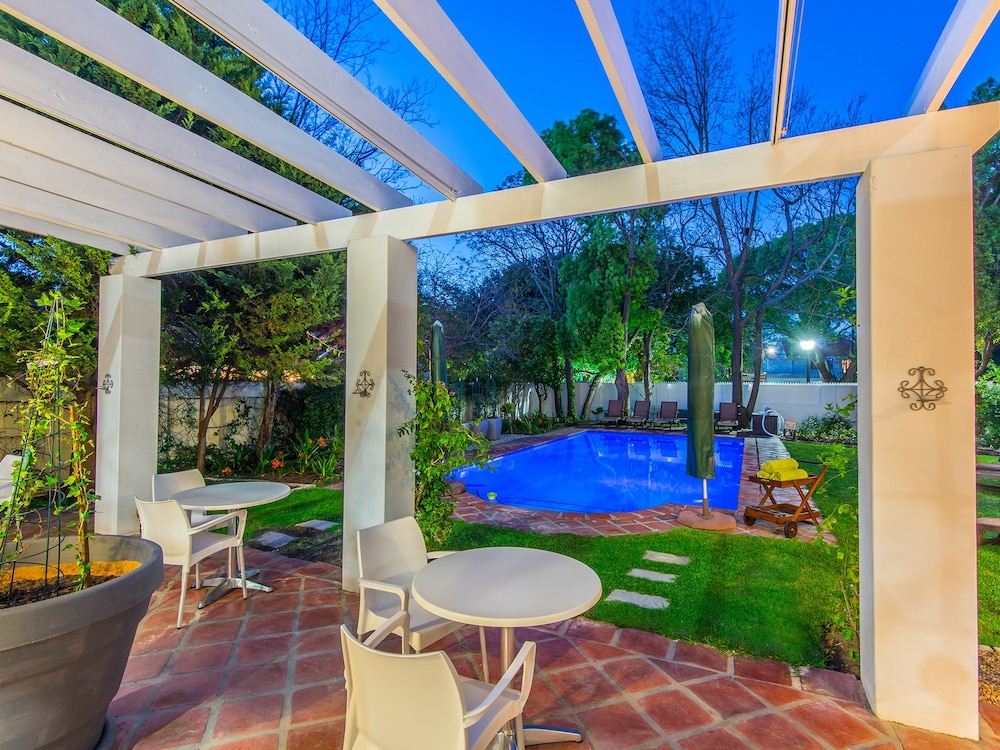 summerwood guesthouse adults only