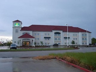 La Quinta Inn & Suites By Wyndham Stephenville,Stephenville>>Granbury,3 star