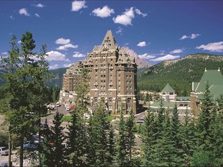 fairmont banff springs