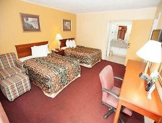 Travelodge By Wyndham Jackson I-40 Exit 82,Madison>>Jackson,2 star
