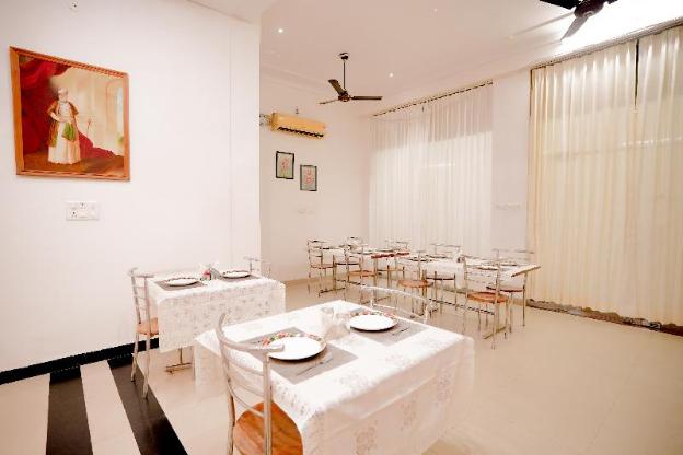 hotel mansarovar palace