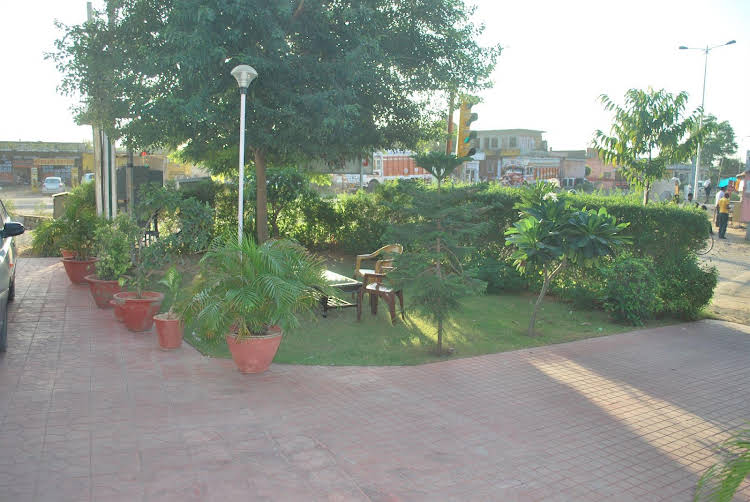 hotel mansarovar palace