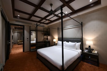 radisson resort and spa kandla