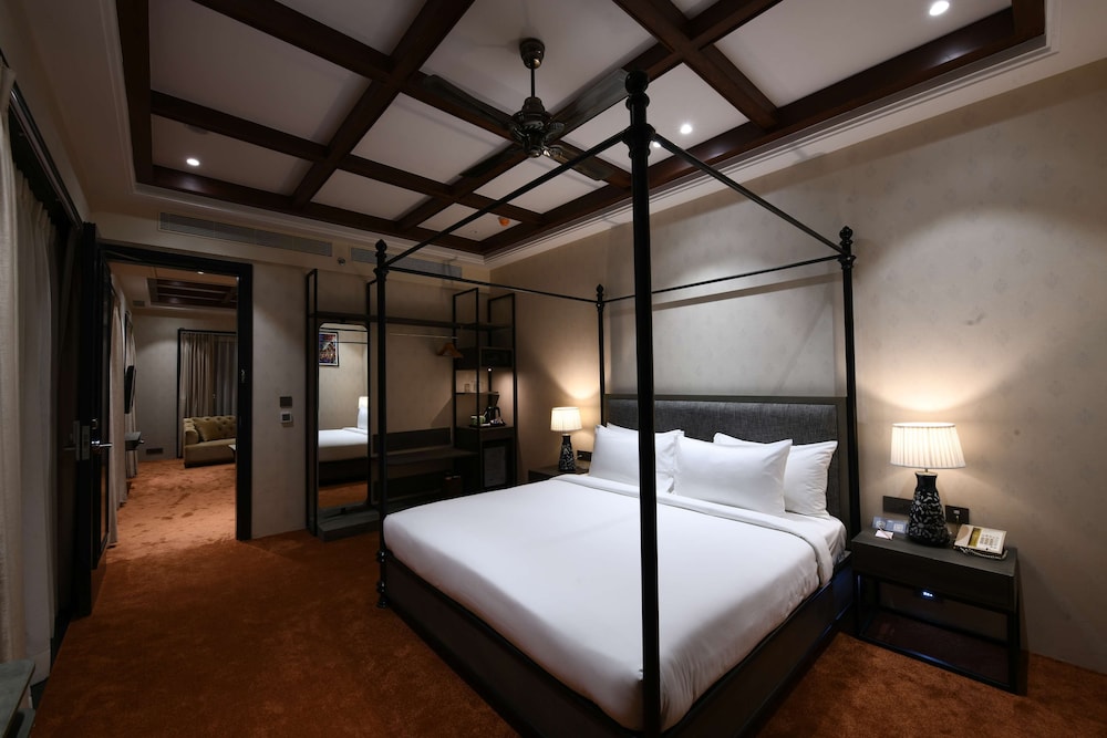 radisson resort and spa kandla