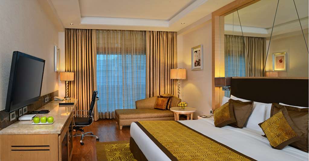 radisson resort and spa kandla