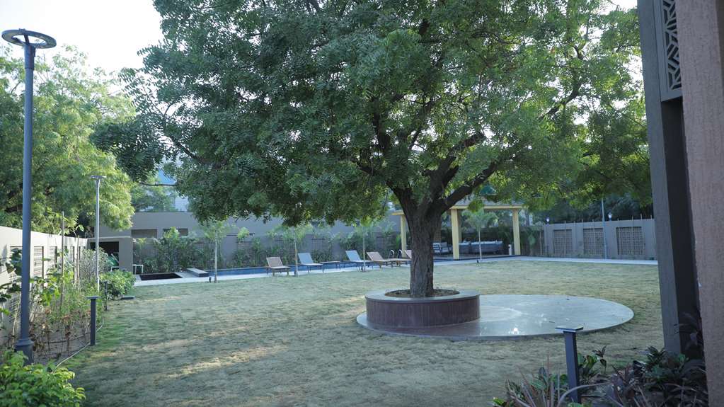 radisson resort and spa kandla