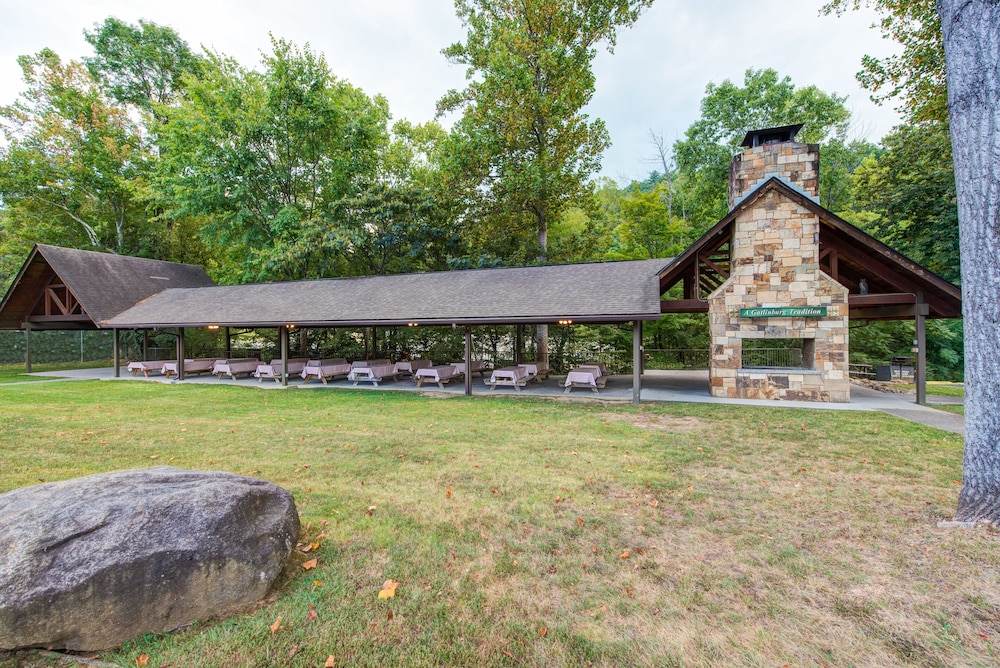 glenstone lodge