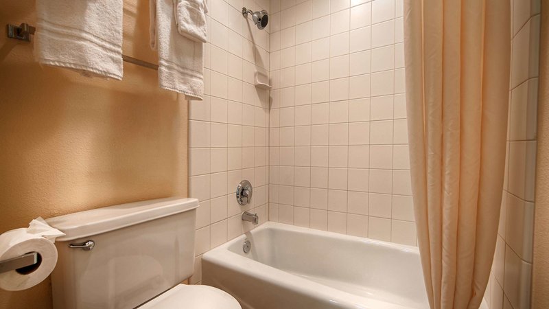 lamplighter inn and suites at sdsu