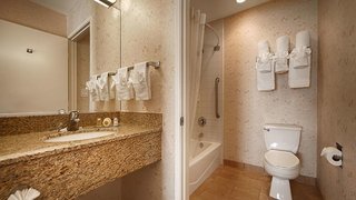 lamplighter inn and suites at sdsu