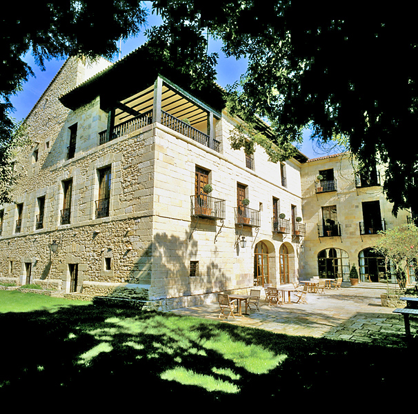 parador de santillana de gil blas