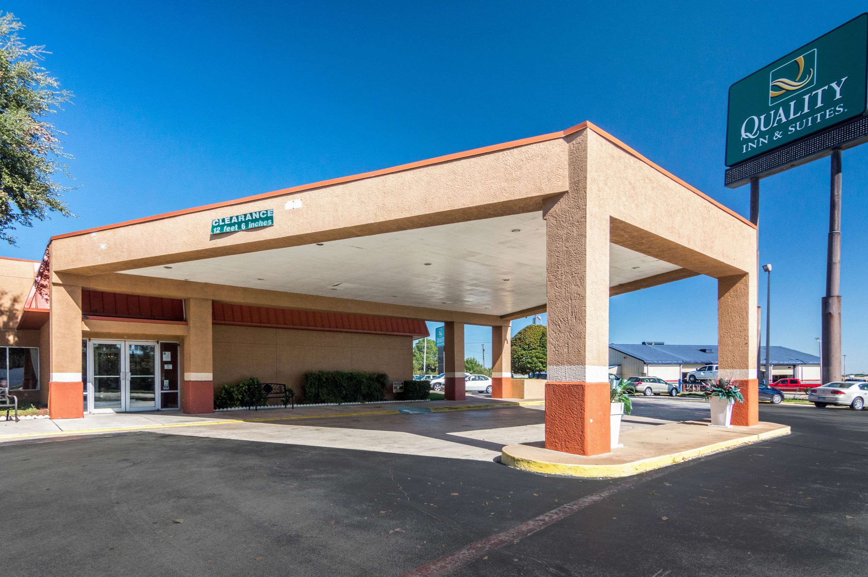 texas inn and suites denton