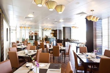 kingsgate hotel doha by millennium hotels