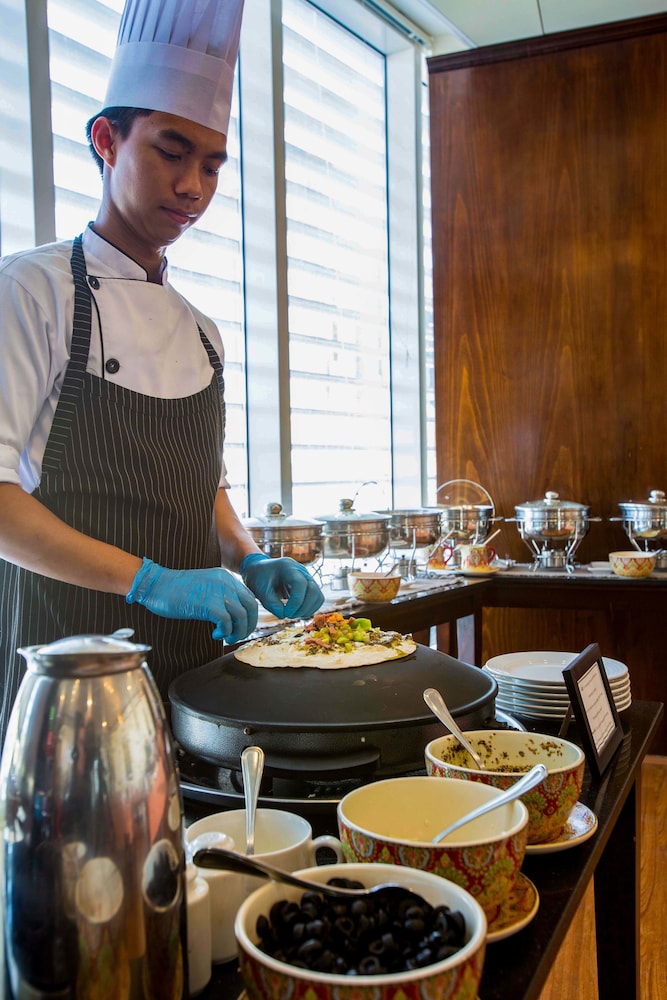 kingsgate hotel doha by millennium hotels