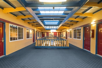 Town House Motel,California>>Eureka,2 star