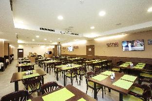 Medos Hotel,Jokai Ter 9,3 star