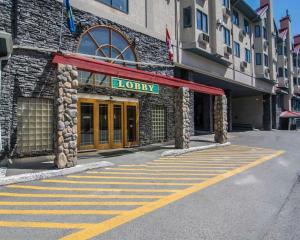 Chateau Canmore,Banff>>Alberta,4 star