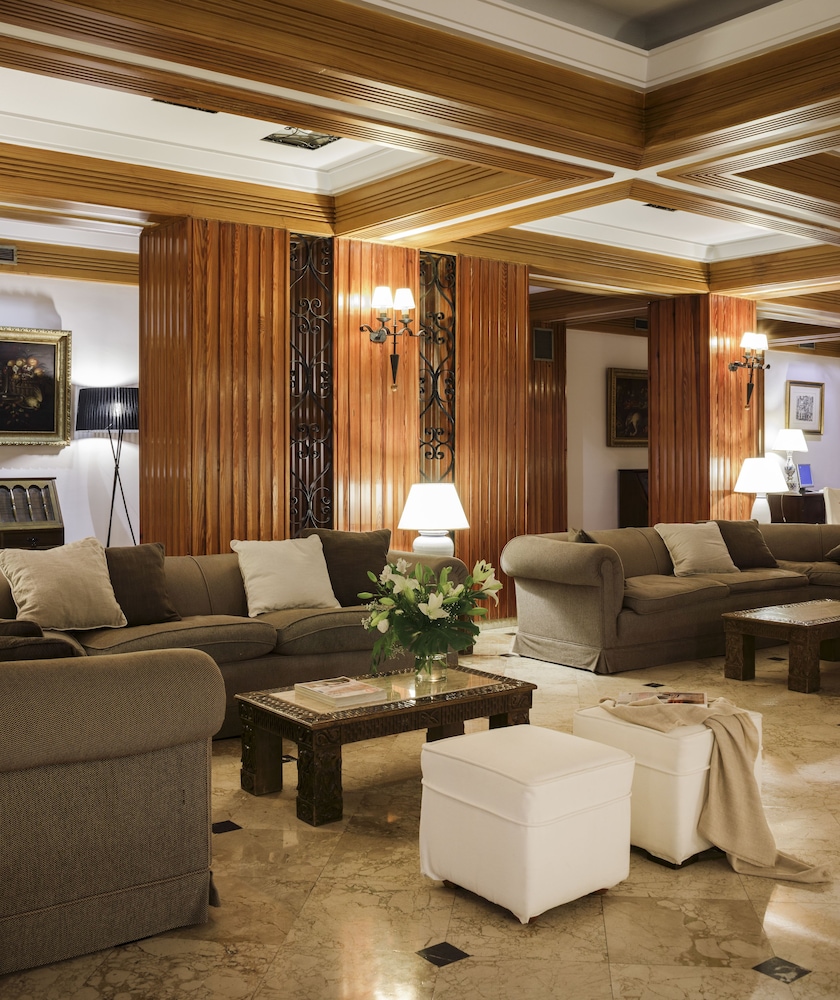 Hotel Fernando Iii,Seville>>Costa De La Luz,4 star