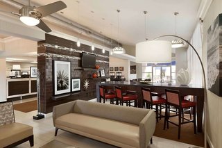 hampton inn and suites ft lauderdale arpt south cruise port