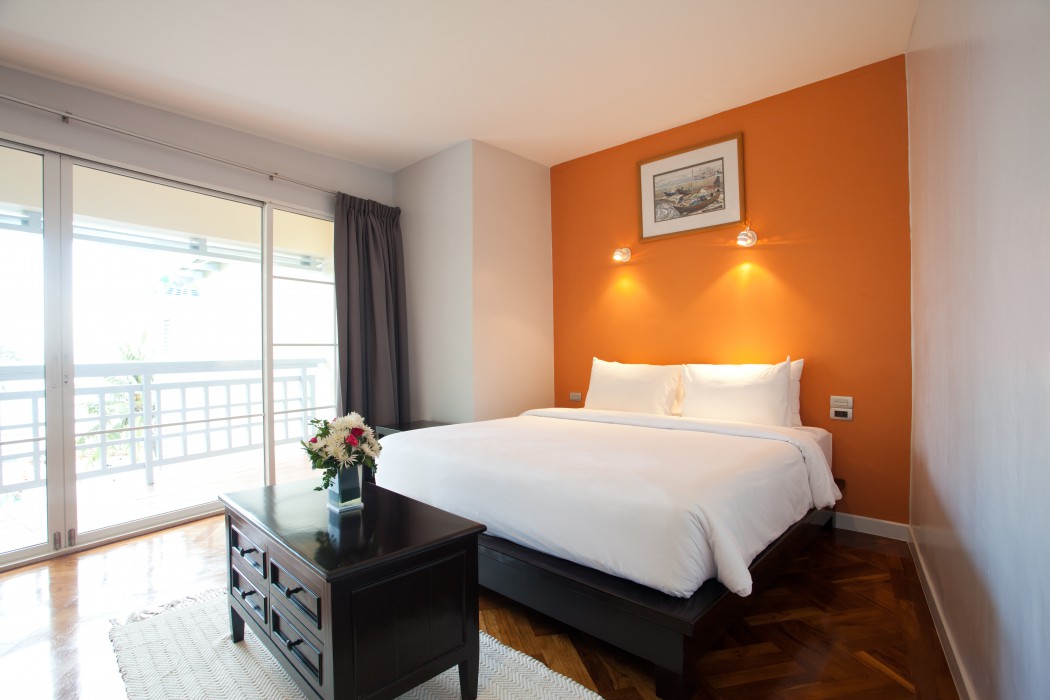 chom view hotel