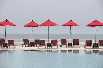 chom view hotel