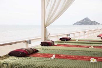 chom view hotel