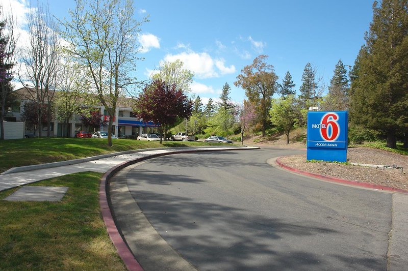motel 6 santa rosa ca north