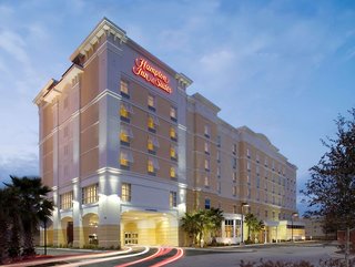 Hampton Inn & Suites Savannah/Midtown,Midtown>>Garden City,3 star