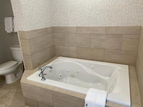 Holiday Inn Express & Suites El Dorado Hills,El Dorado>>Auburn,3 star