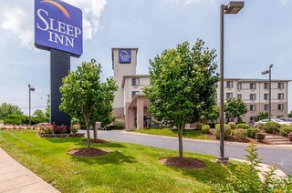 sleep inn and suites harrisonburg near university