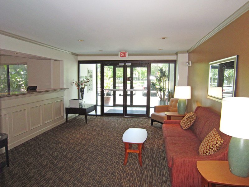 extended stay america select suites tampa airport memorial