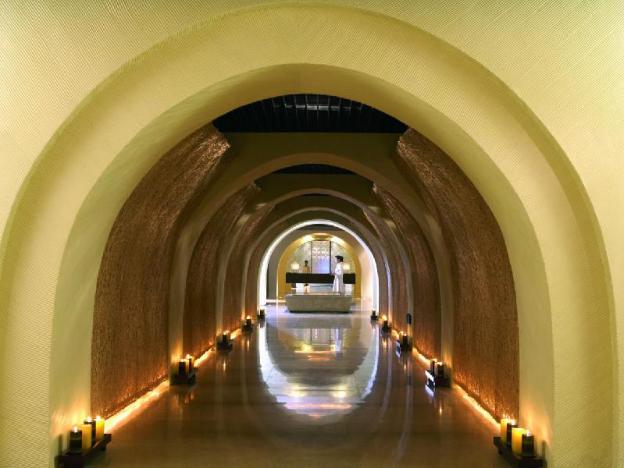 mission hills resort dongguan