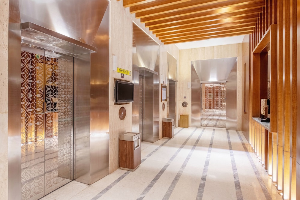 mission hills resort dongguan