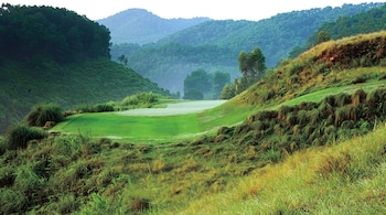 mission hills resort dongguan