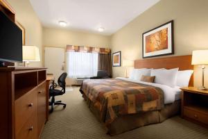 Ramada By Wyndham Drayton Valley,Drayton Valley>>Alberta,2.5 star